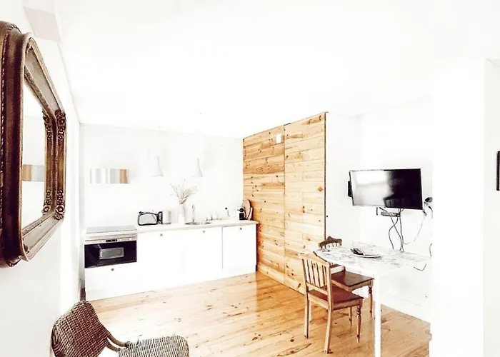 Studio Apartment